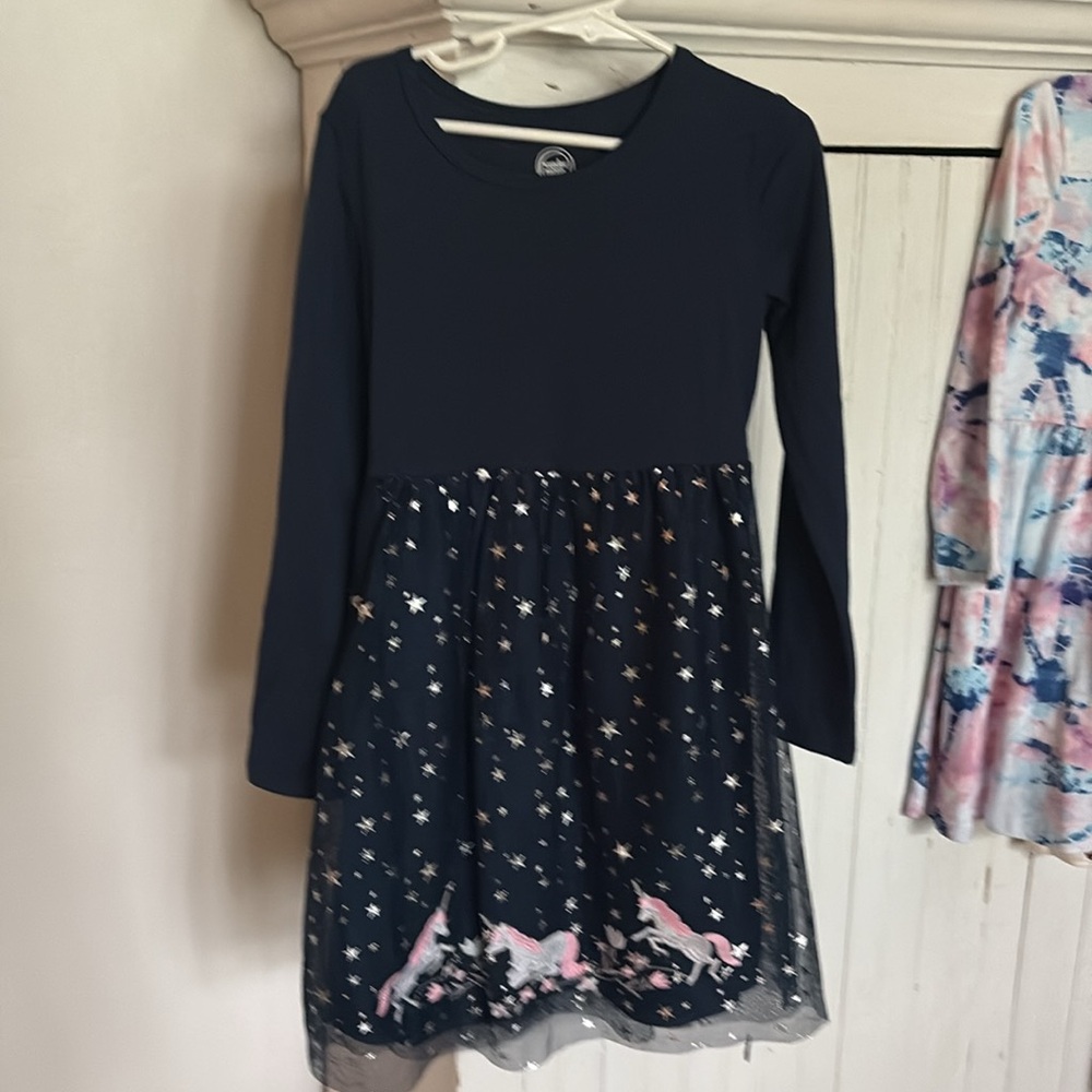 Lot of Little Girls Casual Dresses (Size 6/6x) - Picture 2 of 9